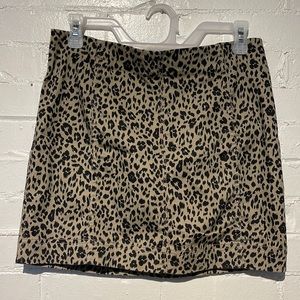 Leopard skirt